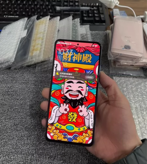 红米K40 8128G 全网通 后玻璃坏一...