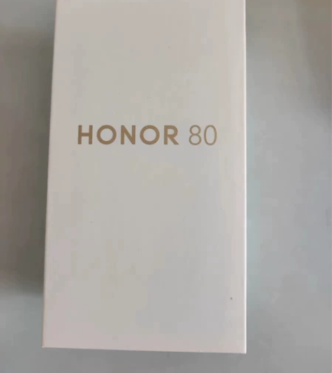 【当天发货】【郑州市内跑腿送货】全新荣耀8...