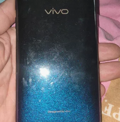 Vivo y97   4+128g   没...