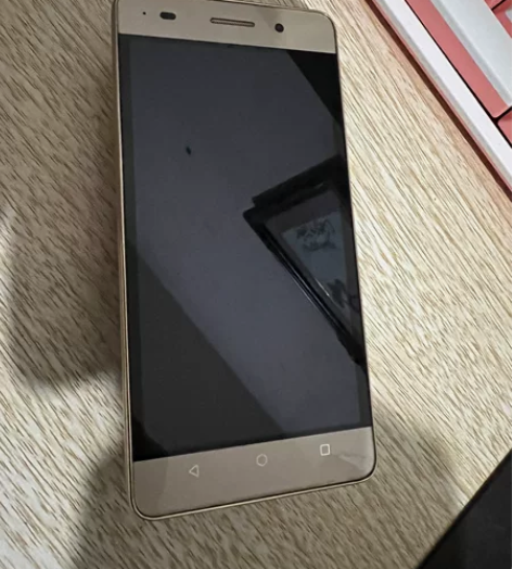 荣耀畅玩4c 216 很多人的第一台智能手...