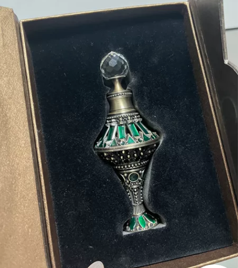 古莱氏静 无酒精香水 全新 仅打开看了一下...