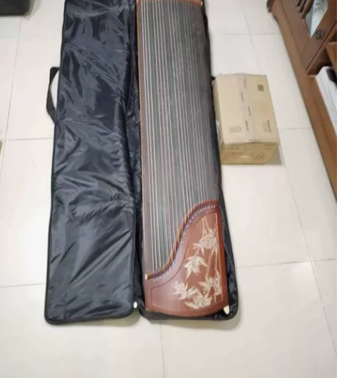 孩子用的古筝，不学了，低价转给需要的小朋友...