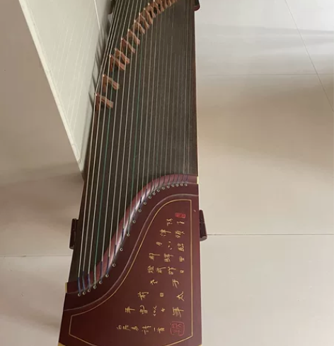 金韵古筝,没心情弹了,在家又占地,贱卖50...
