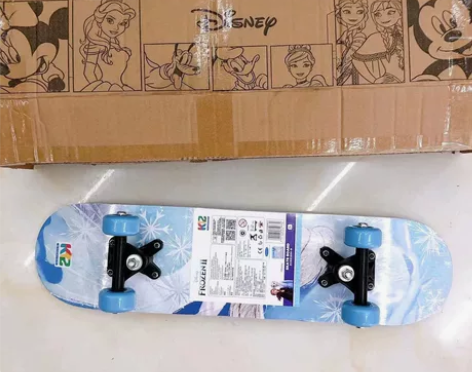 迪士尼（Disney）儿童滑板四轮双翘板 ...