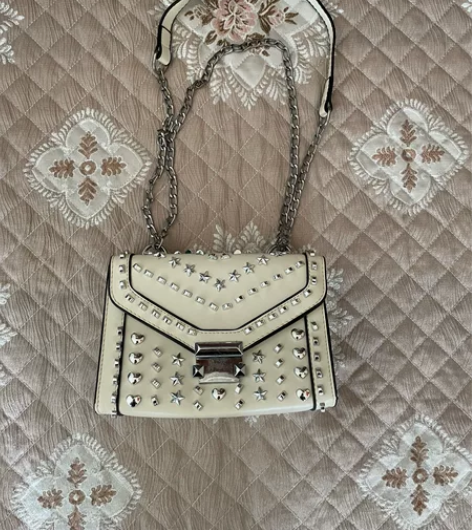 女士小方包，头层小牛皮，单肩斜挎包，99新...