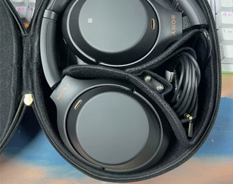 索尼 wh-1000xm3 都没有外包装盒...
