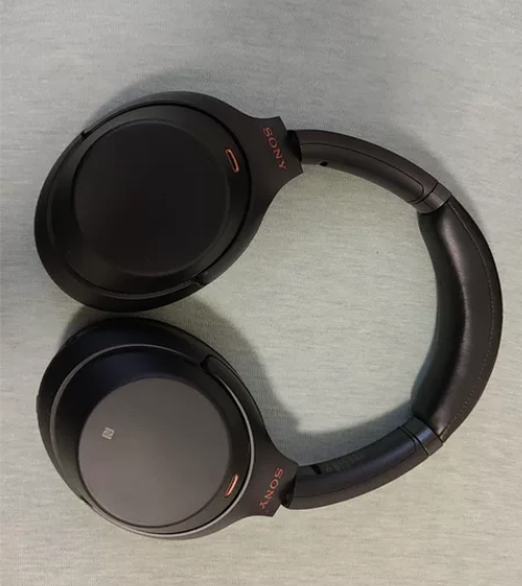 索尼wh1000xm3 买来用过没几次 原...