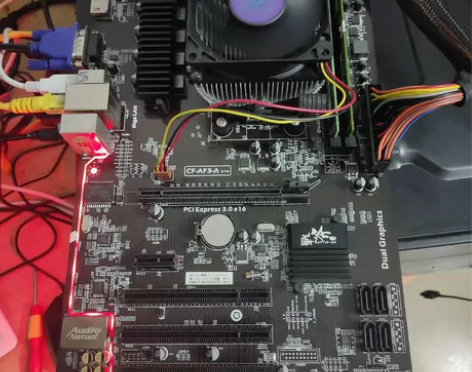 A10 7800B处理器+豪华主板套装：四...