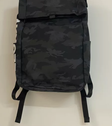 联想（Lenovo）拯救者背包R9000P...