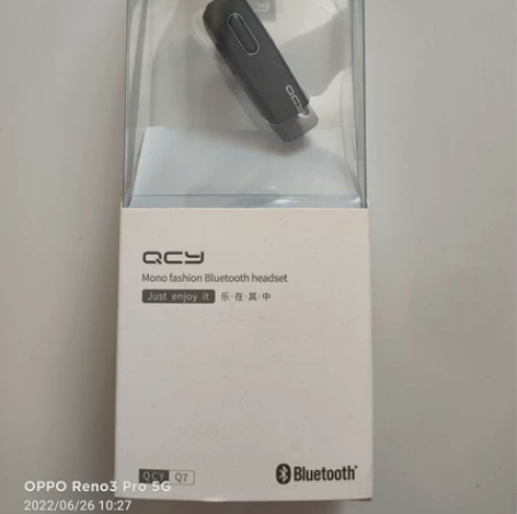 全新QCY蓝牙耳机，家里闲置，包邮 感兴趣...