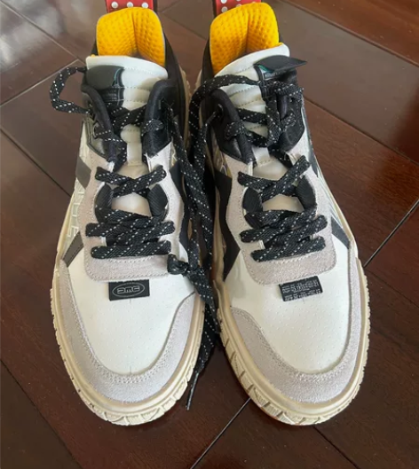 全新正品李宁板鞋，44.5码，仅一双，17...