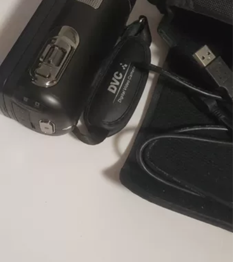 欧达HDV Z8DV摄像机录像机32G内存...