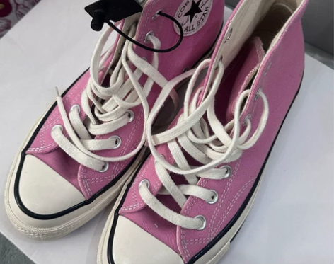 匡威粉色 感兴趣的话点“我想要”和我私聊吧~