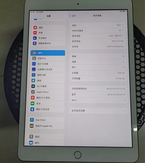 Ipad A2270 128g内存，纯原装...