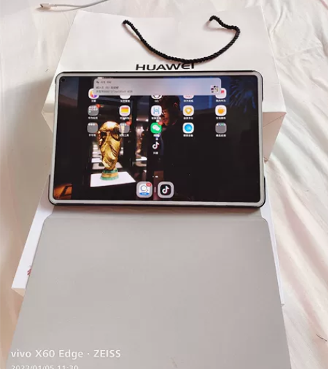 本人有一台华为平板mate pad Pro...