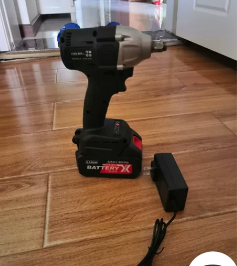 因前段时间做工程买得太多电板手现还有几套闲...