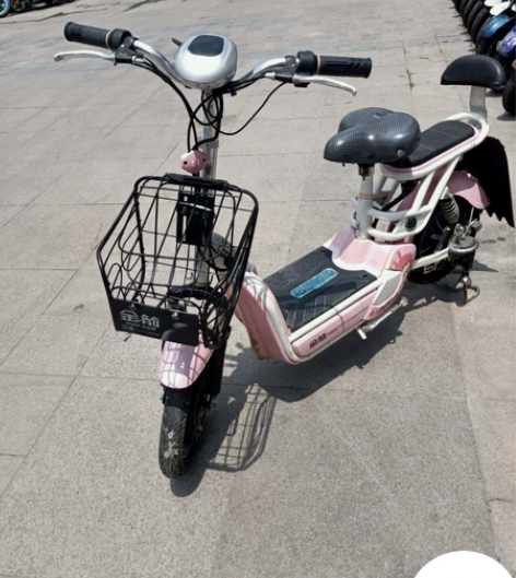 二手电动车，看图吧，也不多说了。充满电一次...