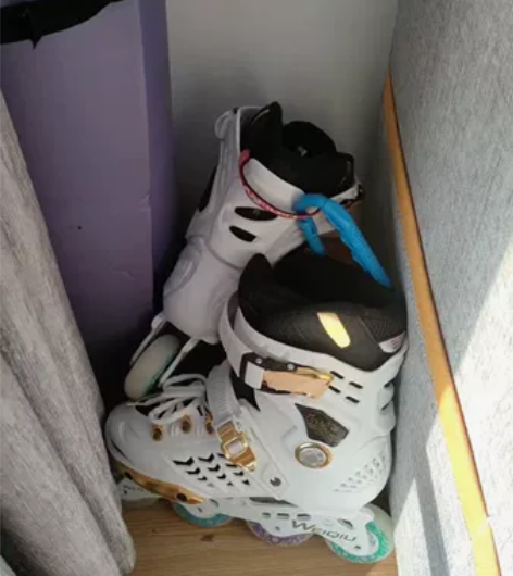 直排轮旱冰鞋,低价处理。36码的,一次没有...