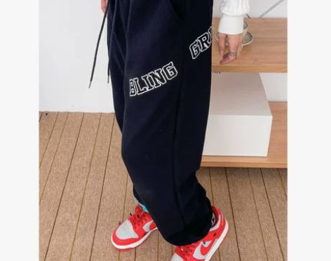 欧美字母刺绣休闲裤胖妹妹大码女装春季高腰直...