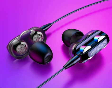 新款入耳式耳机 爆款私模 双动圈 双喇叭智...