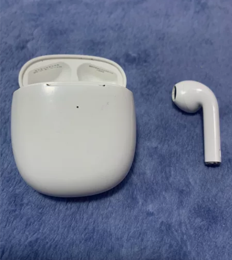 唐麦W9蓝牙耳机，左耳正常，右耳有点问题，...