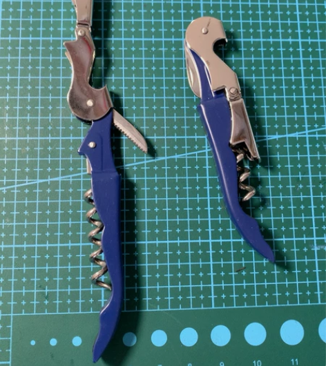 红酒多功能开瓶器2把一起出，全新。包邮大部...