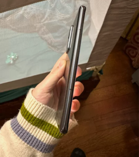xiaomi 12x 128g 侧边有掉漆 感兴趣的话点“我...