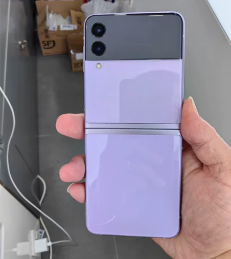 查询类型：三星保修 型号：Galaxy Z...