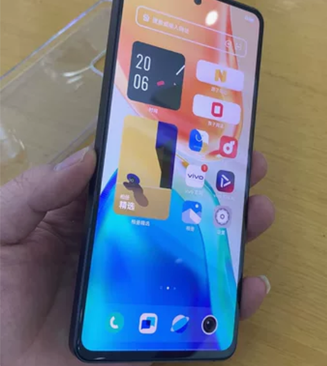 ViVO S15黑色12+256G,纯原磕...