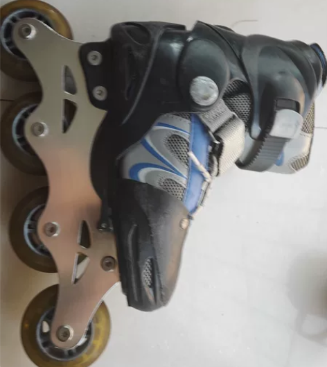 闲置没怎么玩，动感旱冰鞋，处理。石家庄桥西...