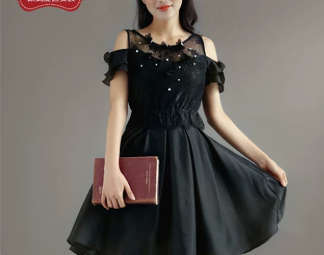[转卖]尤麦夏装新款复古淑女修身黑色礼服蕾...