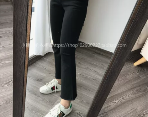 微喇牛仔裤 弹性很好不鼓包 出蓝色,尺寸2...