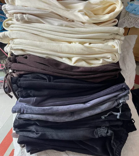 19一条加绒加厚灯芯绒阔腿裤女春秋冬202...