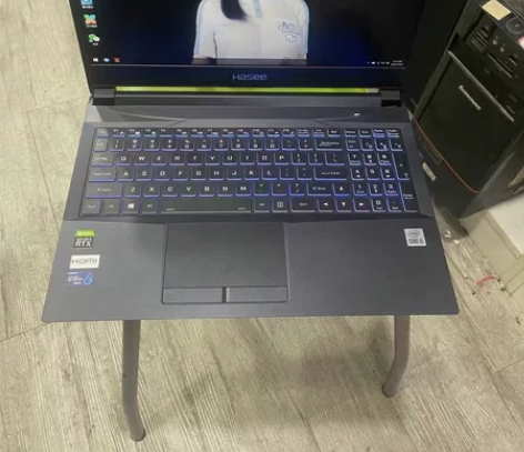 战神z8 游戏本 十代i5 10200H ...