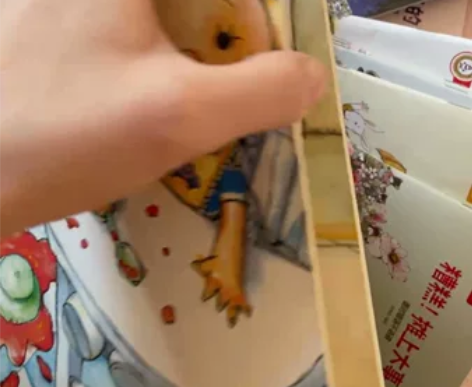 凯迪克大奖Oops! A Diaper D...