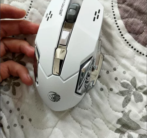 【全新包邮】鼠标有线静音电竞机械 游戏吃鸡...