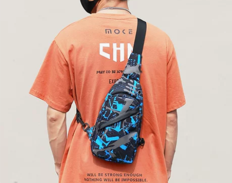斜挎包男士胸包ins潮牌单肩包韩版嘻哈男包...