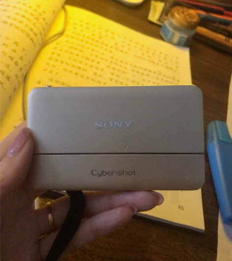 索尼DSC-TX55相机，功能正常，有内存...