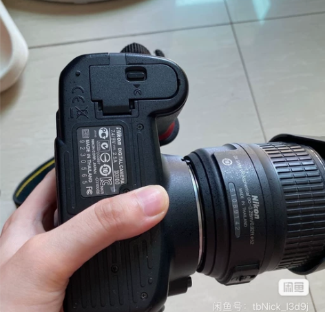 尼康D3100单反套机闲置了有充电器、数据...