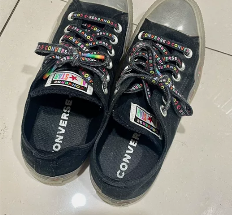 Converse Chuck Taylor...