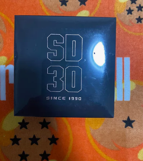 灌篮高手30周年限定纪念品 徽章 樱木花道...