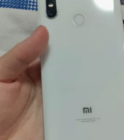 小米8，白色，6＋128，，未防止争议自定...