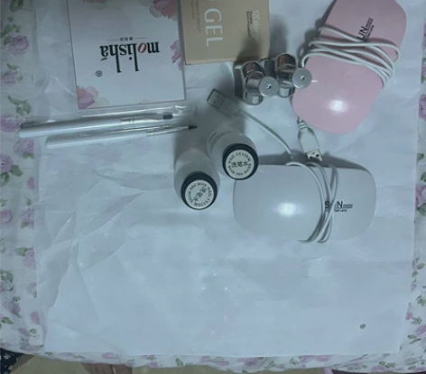 甲胶，仅仅用了两次，自己左手不会给右手涂，...