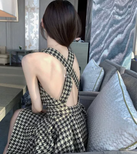 小个子连衣裙女裙子女夏韩国千鸟格交叉露背蓬...