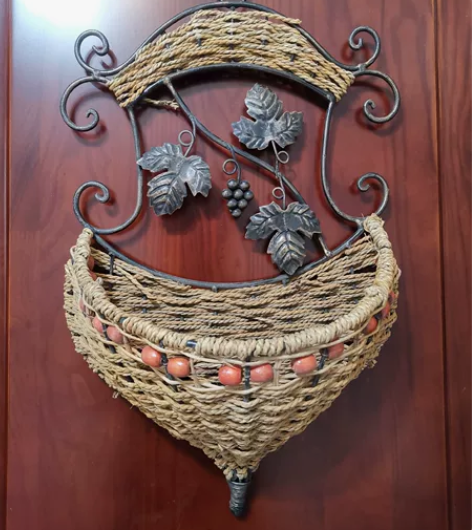 藤编铁艺花篮 捡漏了 50乘32厘米