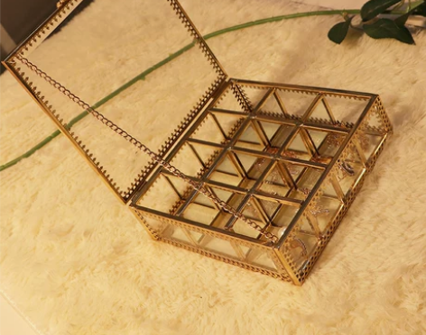 金色透明玻璃饰品化妆品收纳盒 置物架项链发...