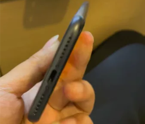 型号：苹果8 内存：64G详情：全原仅换电...