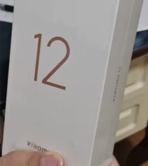 小米12，8+256，黑色。售后换的新的，...