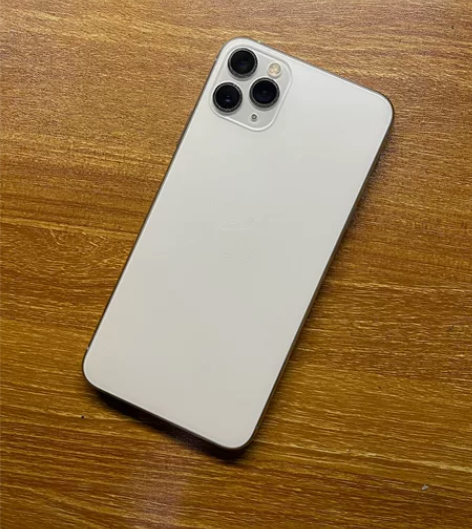 11pro max 自用成色新出手，64g...