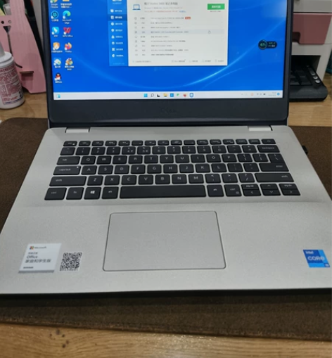 戴尔v3400 笔记本 11代i5-11...